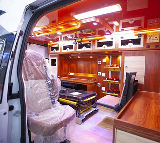 凤山县车辆内部展示