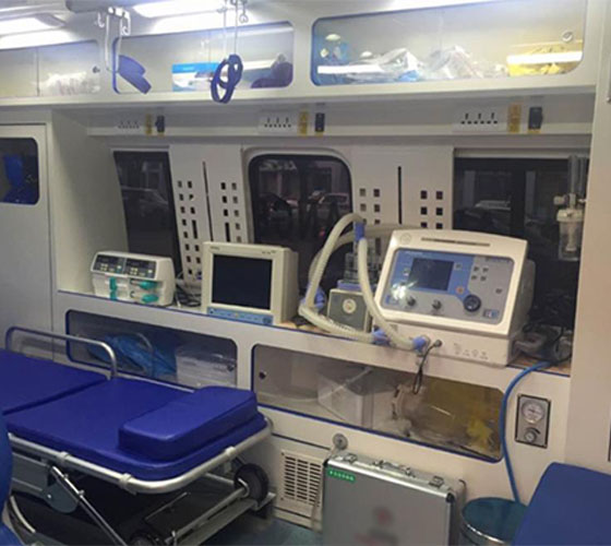 凤山县车辆内部展示